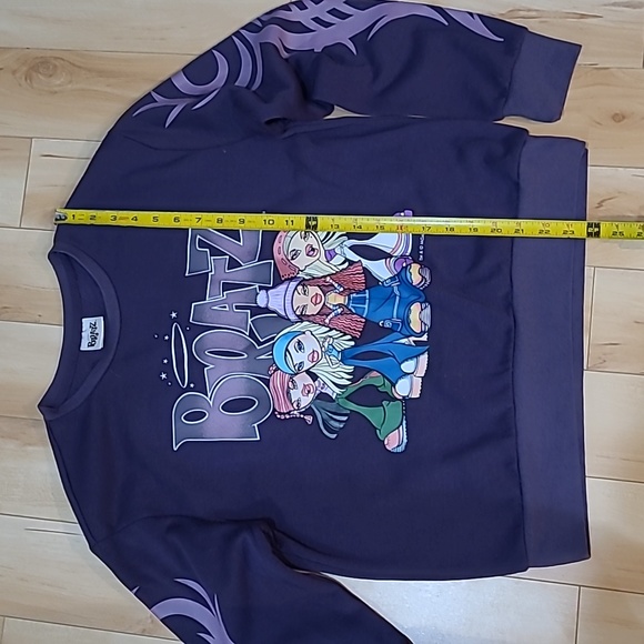 Bratz women's medium sweatshirt - Picture 4 of 5